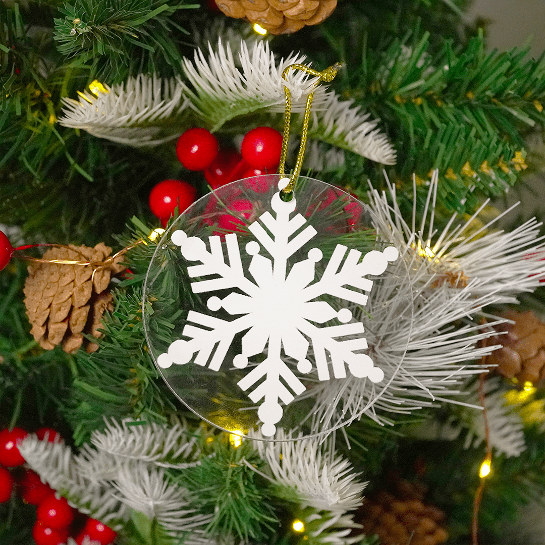 Set of 2 Acrylic Snowflake Ornaments – Elegant Frosted Christmas Décor - Memories InsiteACRYLIC SNOWFLAKE ORNAMENT SET OF-2